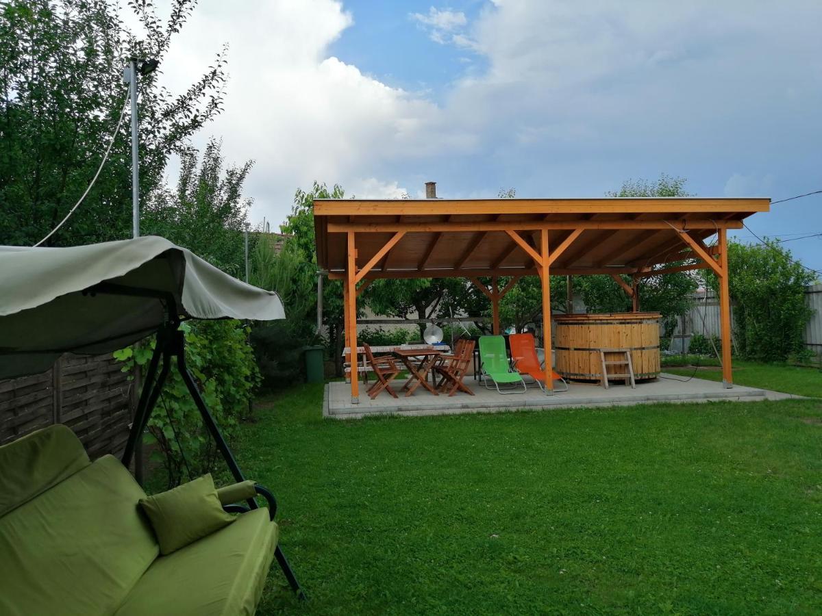 Apartament Apollo Vendeghaz Edelény Zewnętrze zdjęcie