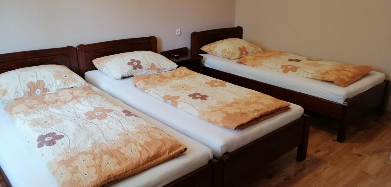 Apartament Apollo Vendeghaz Edelény Zewnętrze zdjęcie