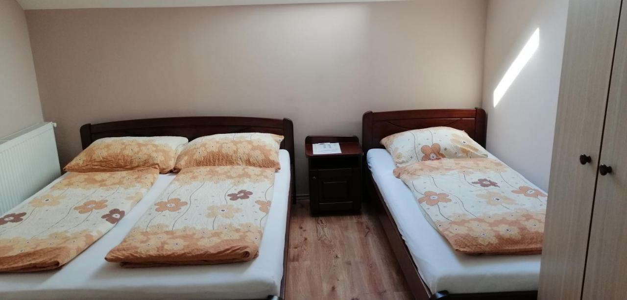 Apartament Apollo Vendeghaz Edelény Zewnętrze zdjęcie
