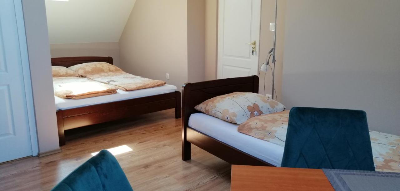 Apartament Apollo Vendeghaz Edelény Zewnętrze zdjęcie