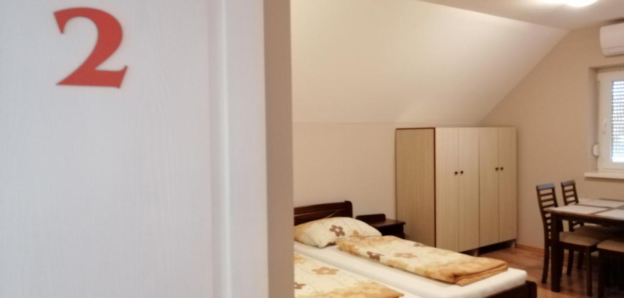 Apartament Apollo Vendeghaz Edelény Zewnętrze zdjęcie