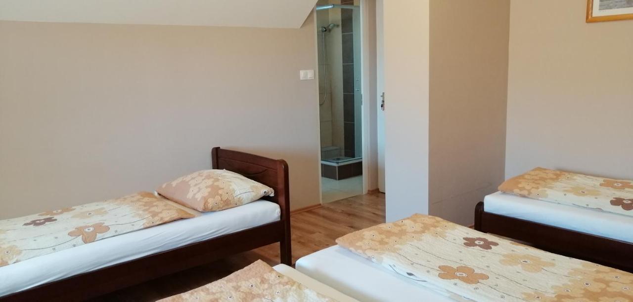 Apartament Apollo Vendeghaz Edelény Zewnętrze zdjęcie